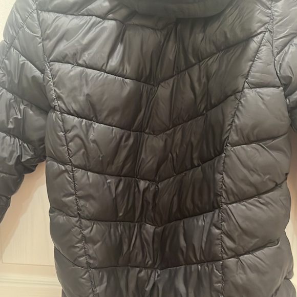 Guess jacket puffer boys Size 14
Gently used.
Excellent Condition.
Color… - Picture 4 of 6